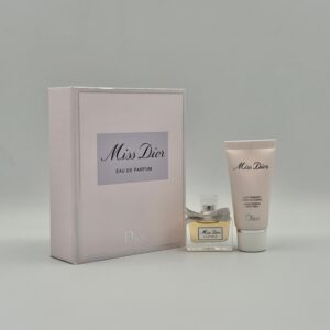 MISS DIOR